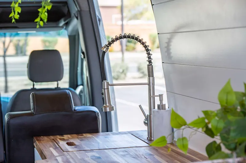 Clubhouse Cruiser