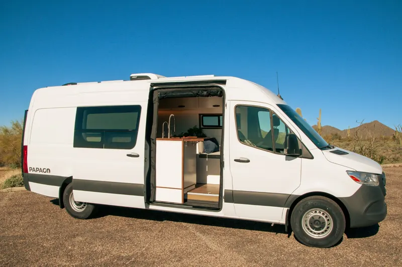 Cozy Cabin Cruiser
