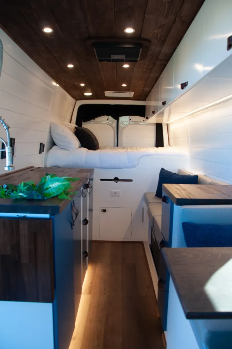 Cozy Cabin Cruiser
