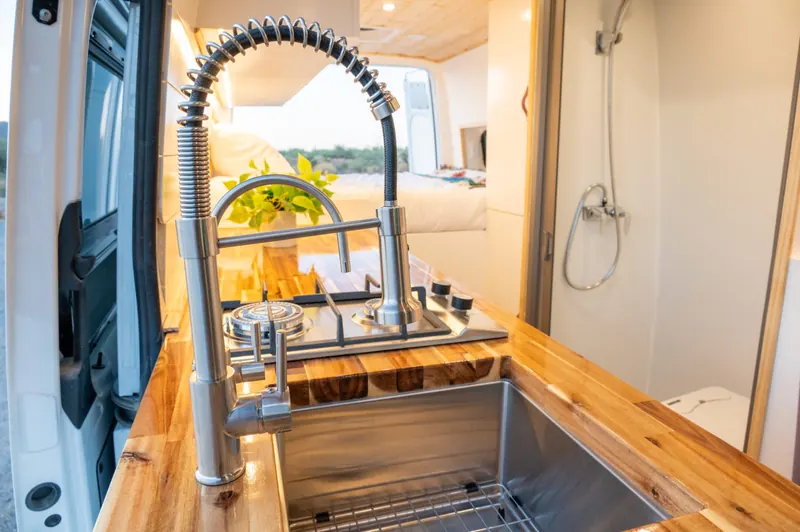 Quintessence Camper Van