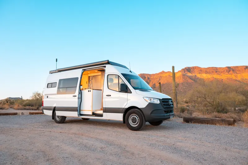 Papago Vans Custom Sprintervan