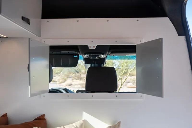 Alpine Voyager