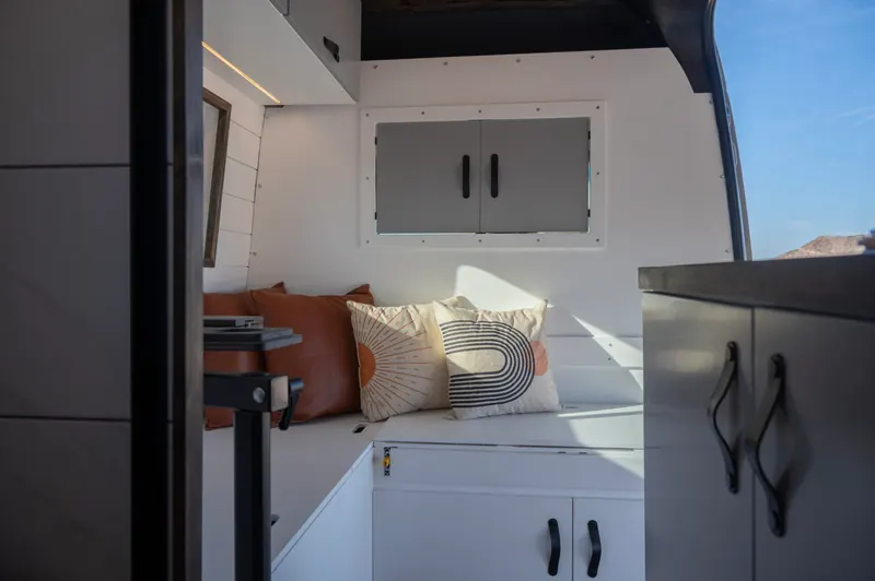 Alpine Voyager