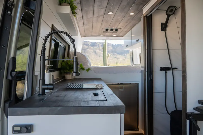 Alpine Voyager