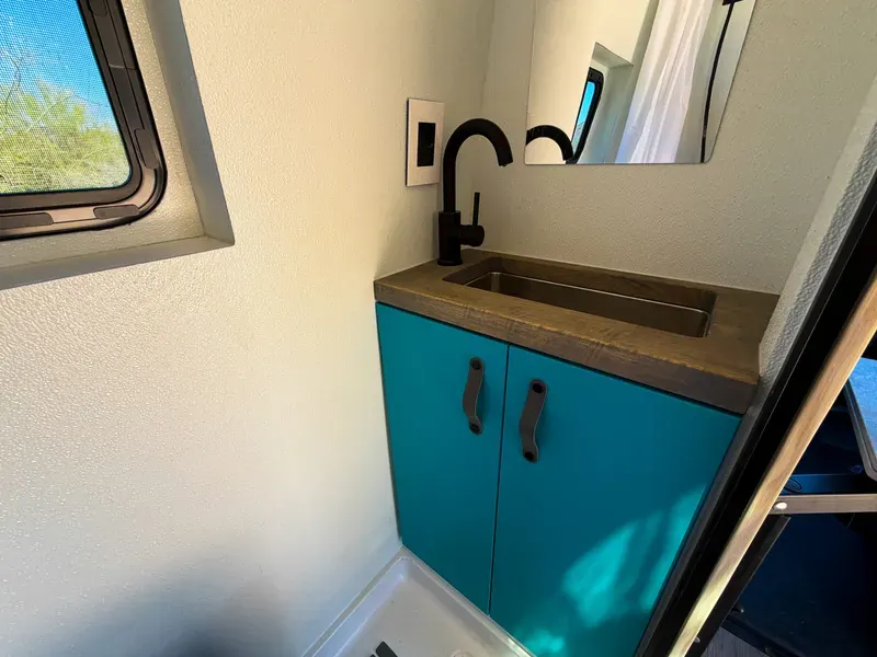 Turquoise Tide