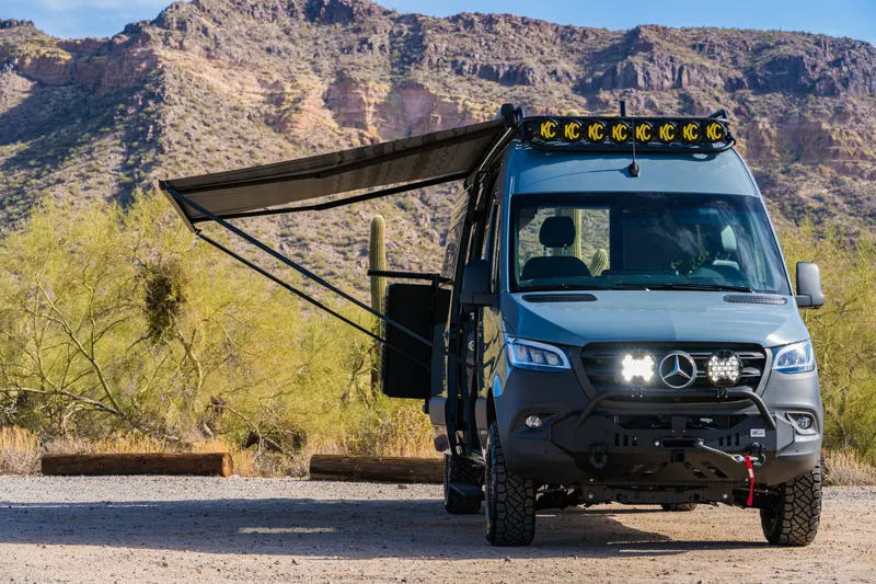 Echelon Explorer