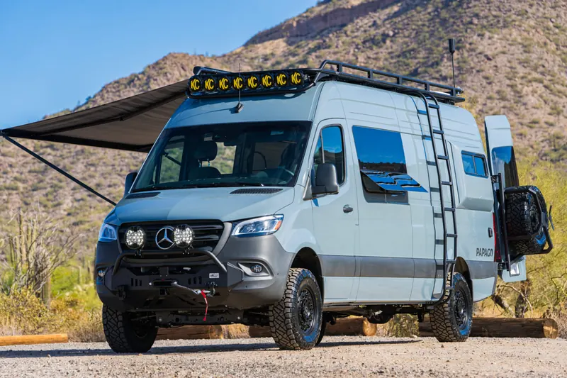 Echelon Explorer