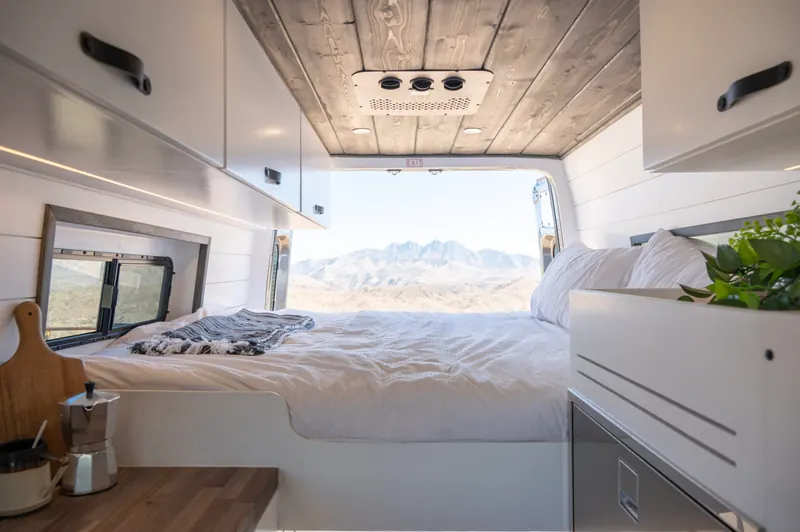 Four Peaks Overlander
