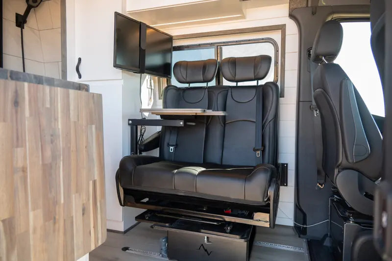 Four Peaks Overlander