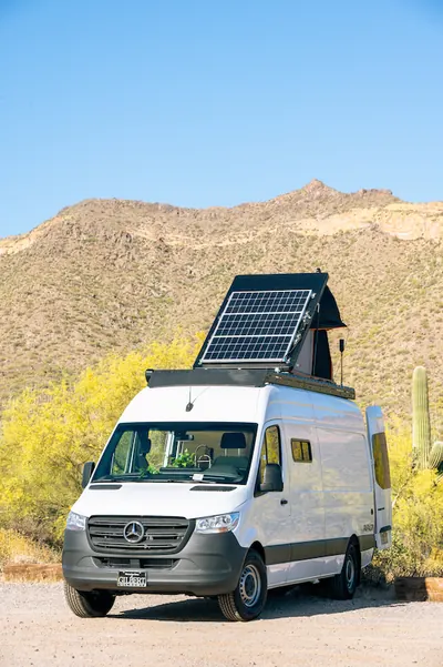 Quad Quarters Camper (4Peaks Package)