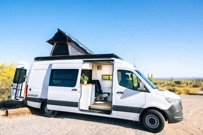Quad Quarters Camper (4Peaks Package)