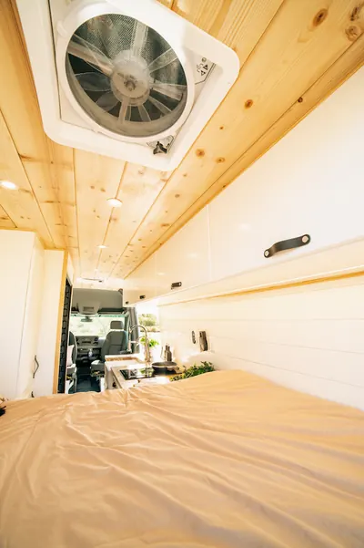 Quad Quarters Camper (4Peaks Package)