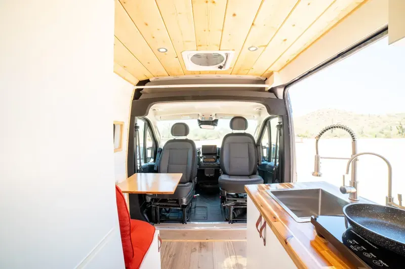 Sunset Cruiser Van