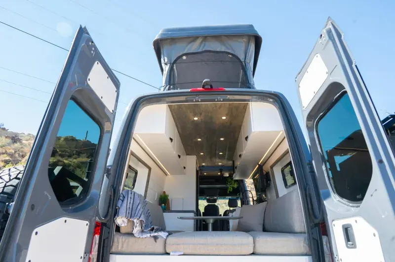 Summit Overlander